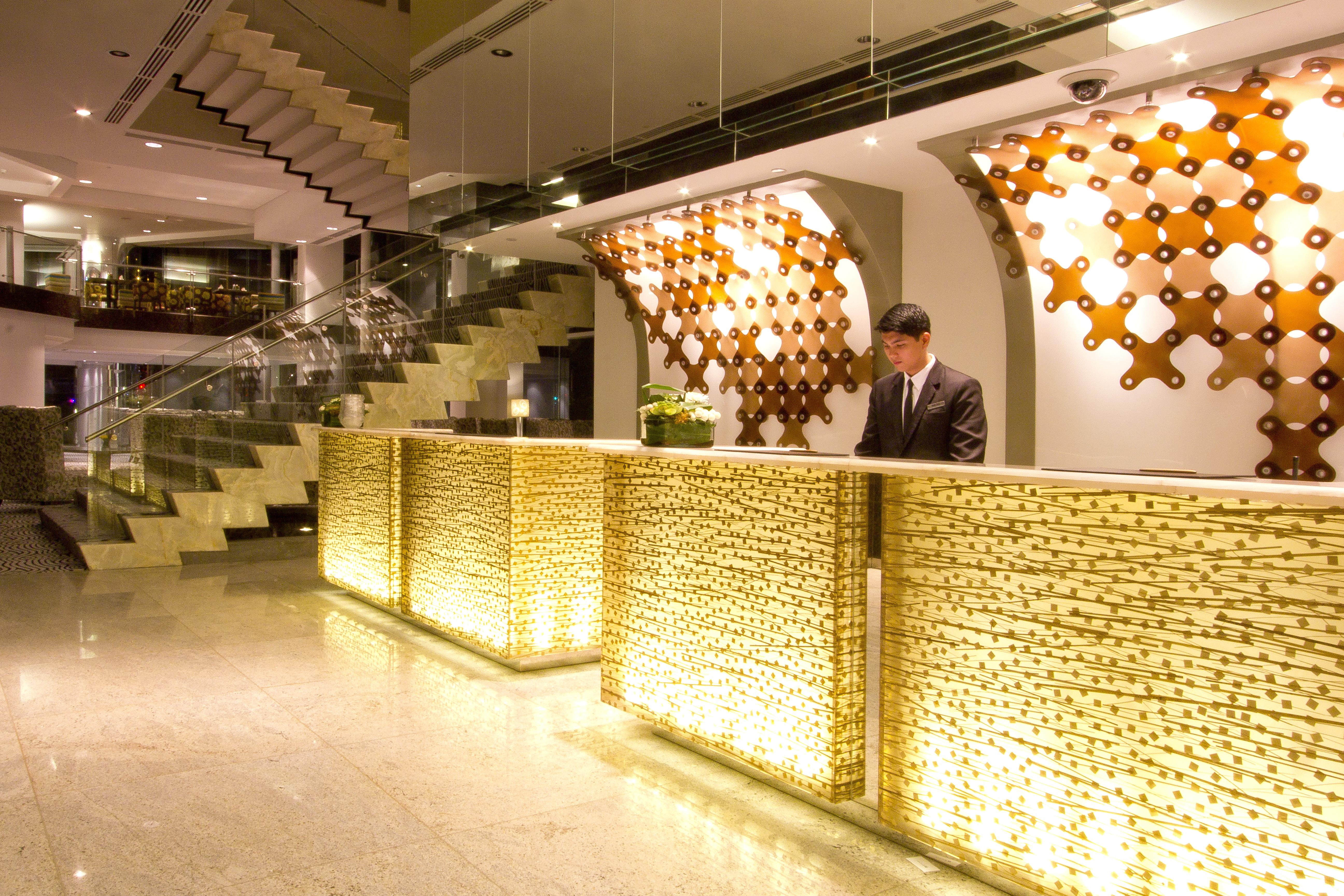 Acacia Hotel Manila Muntinlupa City Exteriör bild
